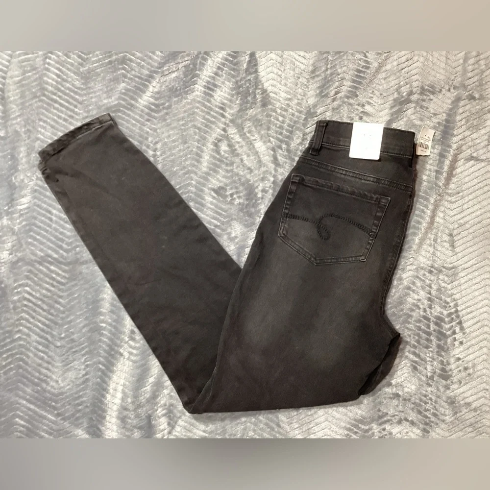 NWT Girls Justice High Rise Button Fly Distressed Black Jegging 18.